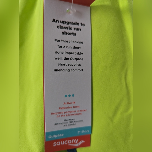 New 🆕 Saucony Running Shorts - Picture 10 of 14